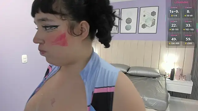 hinata_dolly webcam