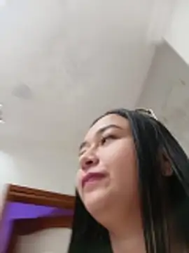 MiaMystic webcam