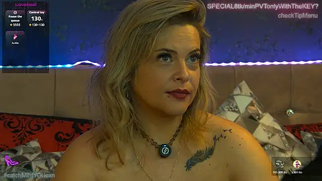 ToughVamp_MockinWITCH webcam