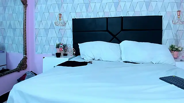 MahlaKhalifa webcam