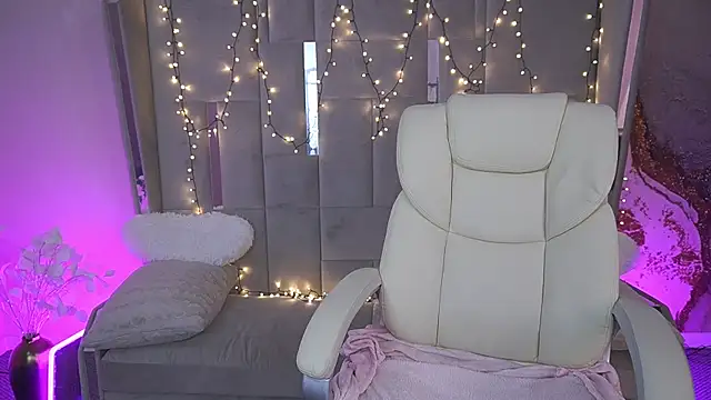 MelaniiePlay webcam