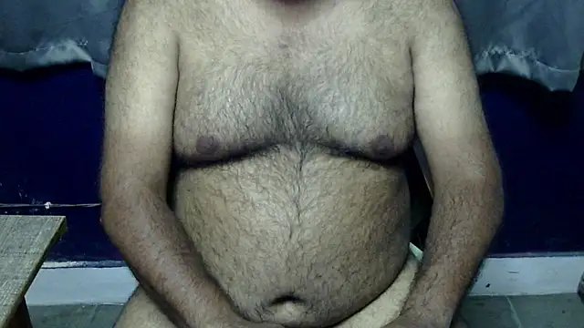 hairysubcub_70 (Ask my age) - Welcome To Daddy's Room. Make Daddy Cum.