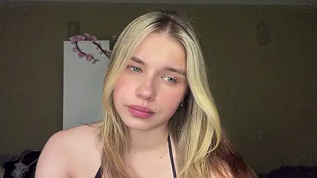 earthastinett - EarthaStinett's free webcam - UK Sex Cams
