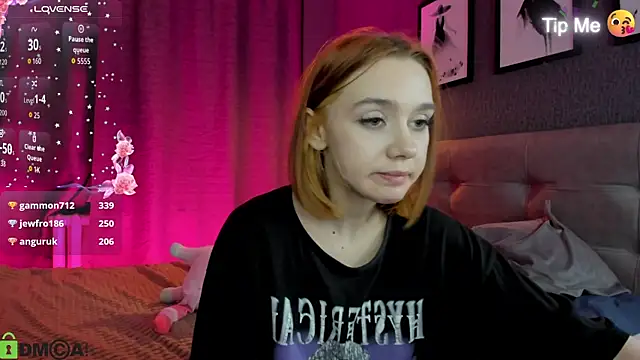 Lesi_Moonie01 webcam