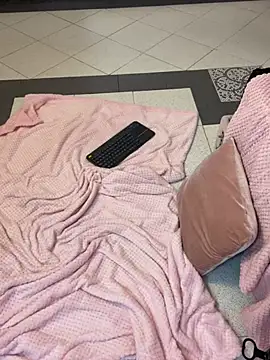 Lolagolden1 webcam