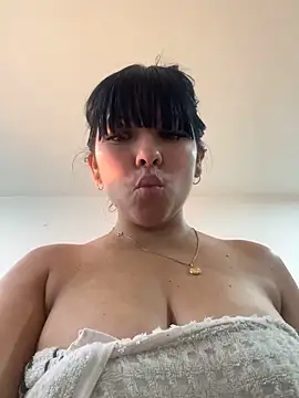 BrendaCrean webcam
