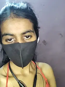 hotfantasy28 (F young) - Boobs show