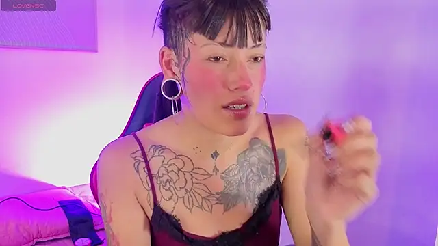 _sharlotte777 webcam