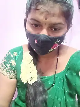 CuteDevilAnu webcam
