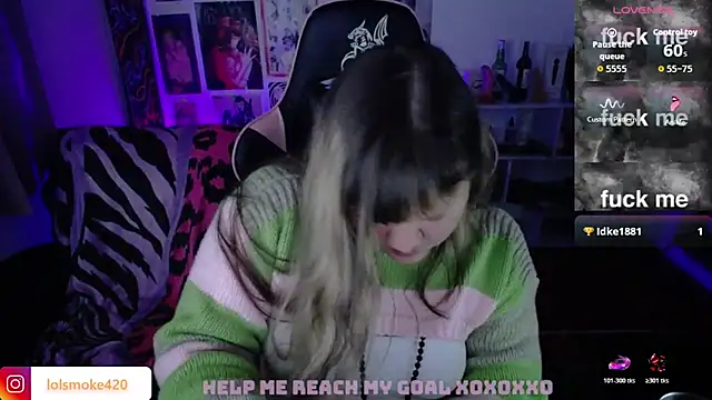 Bdsm_and_fries webcam