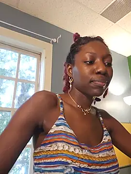 oliviaprettypussy webcam