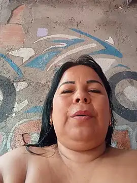 Mother-Big-tits webcam