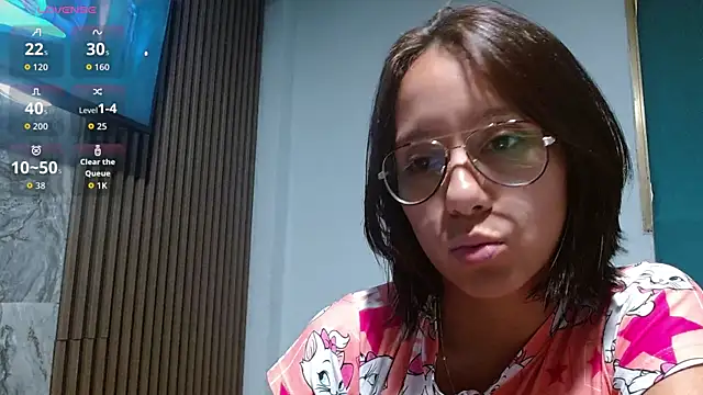 lunaamorena - LunaaMorena's free webcam - UK Sex Cams