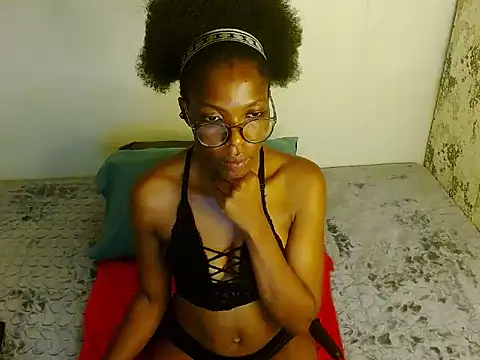 ChocoSlenderXXX webcam