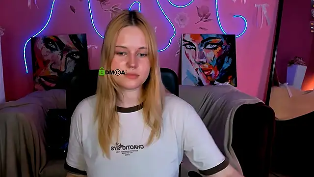 trixy_melison webcam