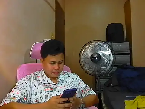 tipsy_butter webcam