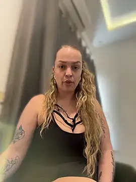 WaitingLucia webcam