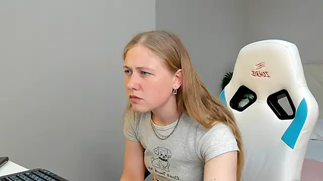 Olivia_Iv webcam