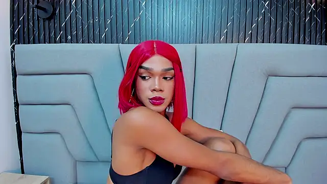 NaomiSteward webcam