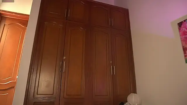 pocahotass_11 webcam