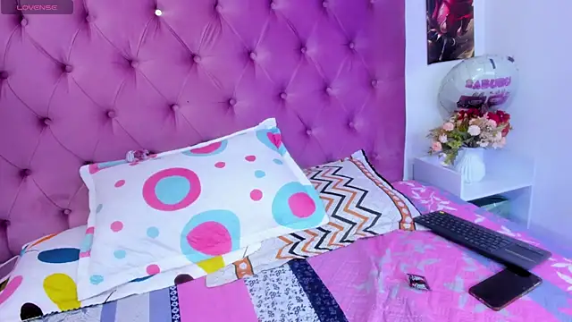Zoe_wishx webcam
