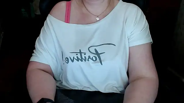 AlisaHot55 webcam
