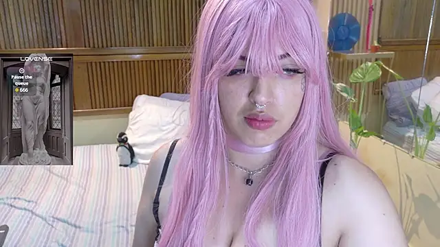 Eli666uwu webcam