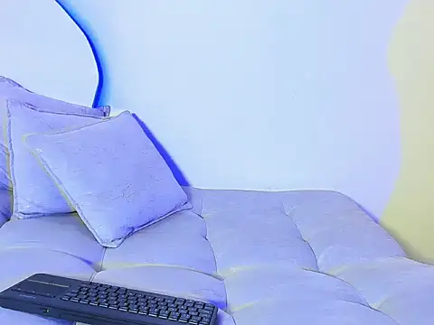 ArohomLester_ webcam