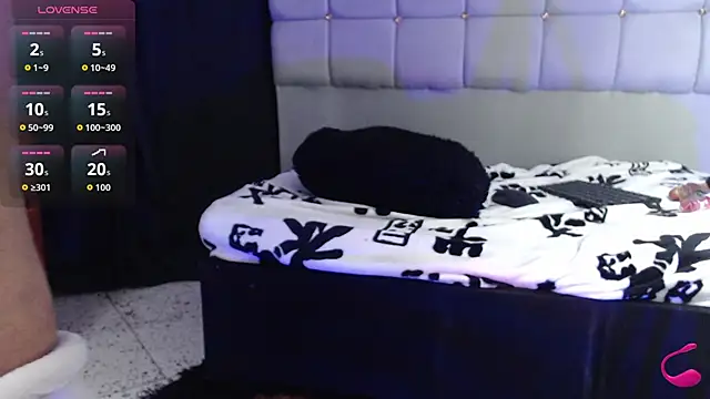 charlotte_brawn webcam