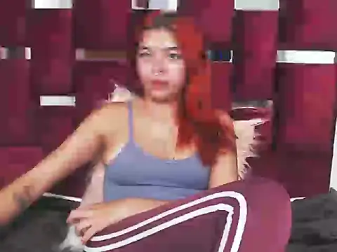 KayleeMei webcam