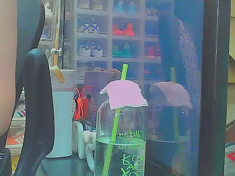 keepmepregnantT webcam