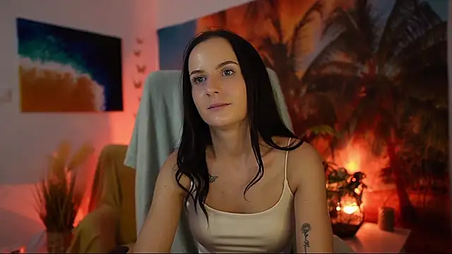 Ella_Nori18 webcam