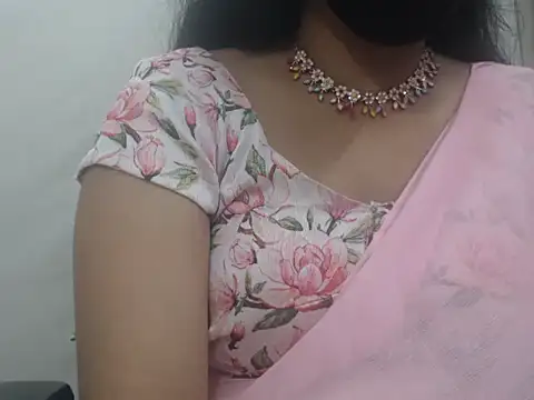Lovely_Siri_23 webcam