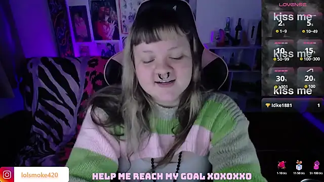 Bdsm_and_fries webcam