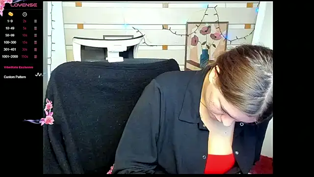 Josephine_Kiss webcam