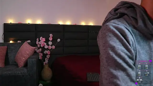 kathieandpovcock1 webcam