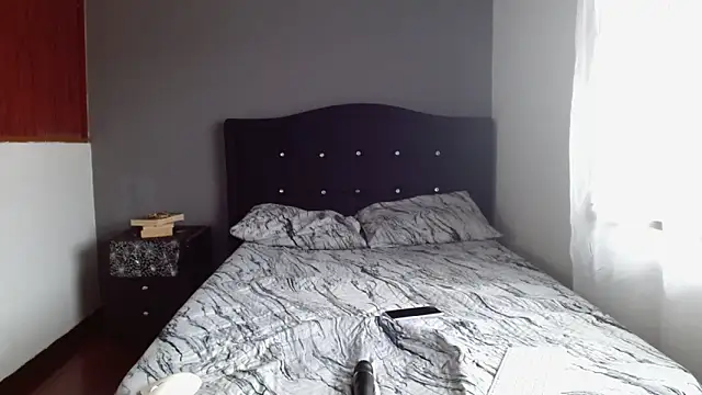 live amateur sex Emilia 1995