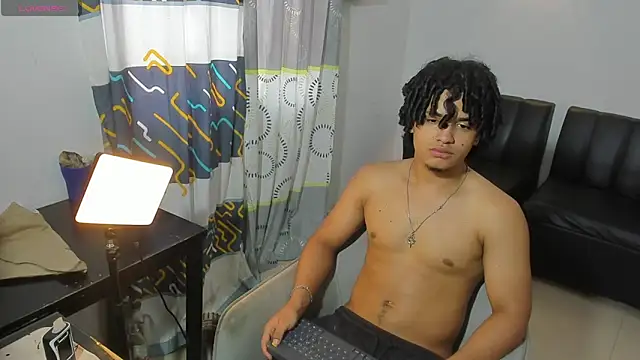 samxx_muscle webcam