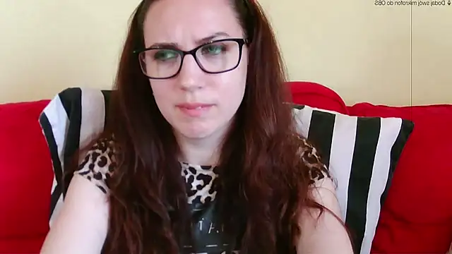 EmilyHotAngel webcam
