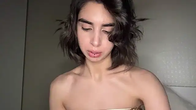 jessiaruezga - JessiaRuezga's free webcam - UK Sex Cams