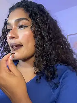 aleja_montiel__ webcam
