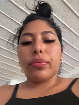 emmyjhonson07 webcam