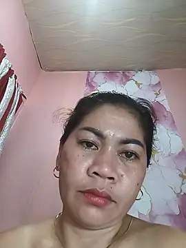SweetChubbyMommy_02 webcam