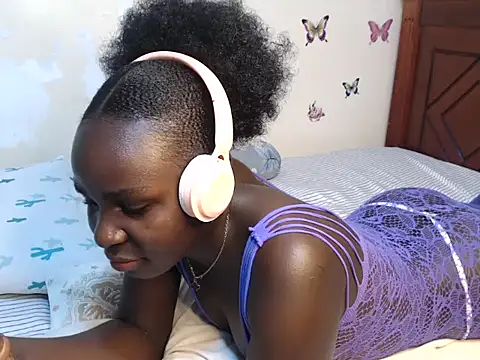 pinkeie_ webcam