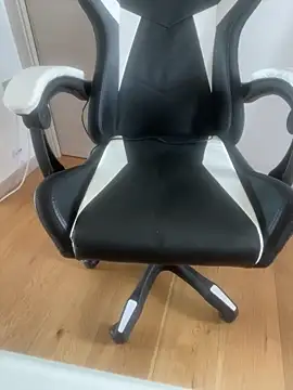 Lillymilky webcam