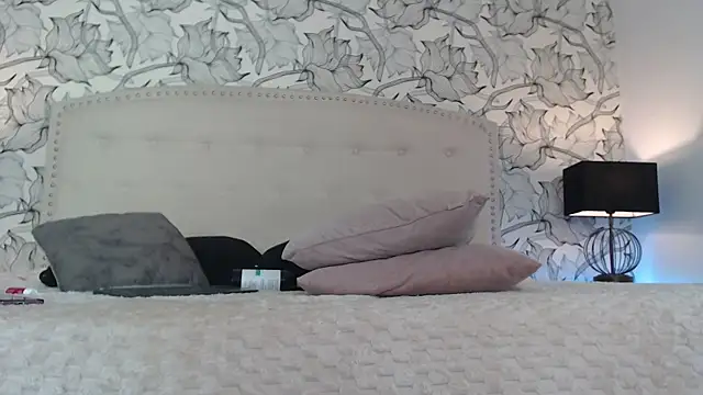 Venusandrea29 webcam