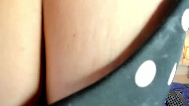 mia__gv webcam