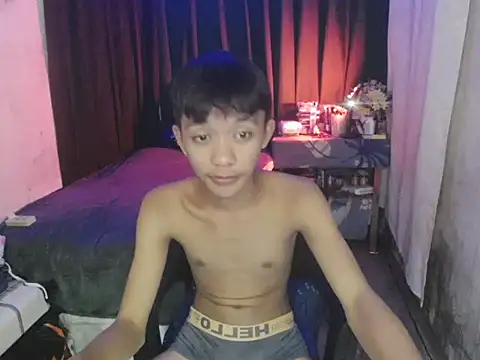 Innocentfucker webcam