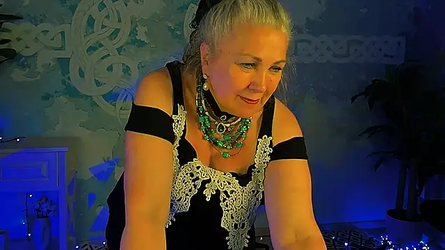 LilaMaharani webcam
