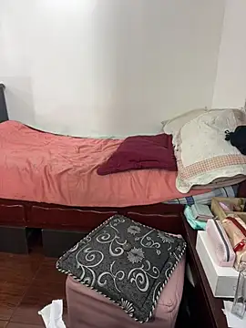 MariamGray1 webcam